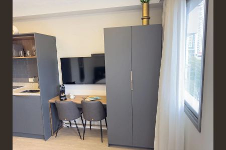 Apartamento à venda com 26m², 1 quarto e sem vagaSala/Quarto