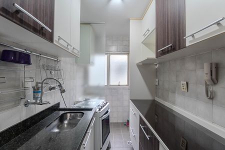 Apartamento à venda com 37m², 1 quarto e 1 vaga Apartamento à venda com 37m², 1 quarto e 1 vagaCozinha e Área de Serviço