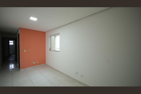 Sala de apartamento para alugar com 2 quartos, 114m² em Vila Eldizia, Santo André