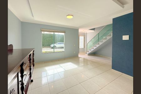 Casa para alugar com 135m², 3 quartos e 1 vagaSala