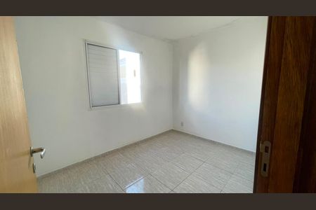 Apartamento para alugar com 2 quartos, 44m² em Jardim Isis, Cotia