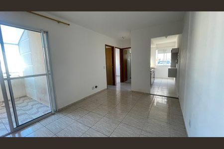 Apartamento para alugar com 2 quartos, 44m² em Jardim Isis, Cotia