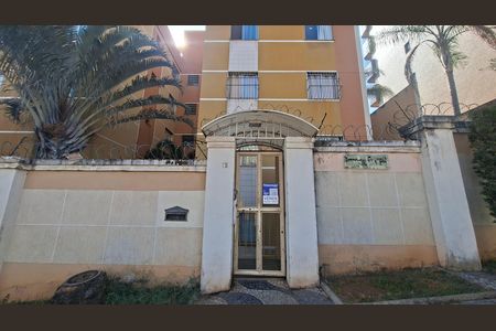 Fachada / Placa P: UNRX 173 de apartamento à venda com 3 quartos, 70m² em Castelo, Belo Horizonte