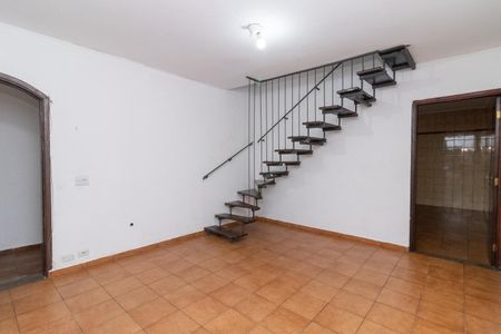 Sala de casa para alugar com 3 quartos, 150m² em Chácara Cruzeiro do Sul, São Paulo