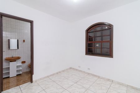 Casa para alugar com 150m², 3 quartos e 2 vagasSuíte 2