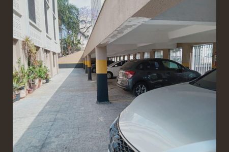 Apartamento à venda com 96m², 2 quartos e 1 vaga