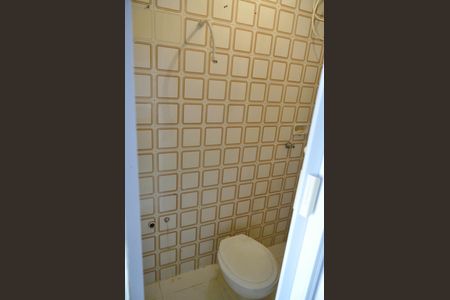 Banheiro de serviço de apartamento à venda com 2 quartos, 56m² em Piedade, Rio de Janeiro