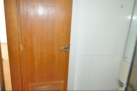 Apartamento à venda com 56m², 2 quartos e 1 vagaBanheiro social