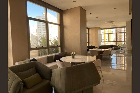 Apartamento à venda com 159m², 3 quartos e 2 vagas Apartamento à venda com 159m², 3 quartos e 2 vagasÁrea Comum