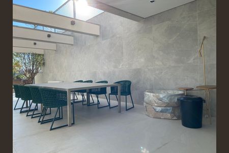 Apartamento à venda com 159m², 3 quartos e 2 vagas Apartamento à venda com 159m², 3 quartos e 2 vagasÁrea Comum