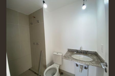 Apartamento à venda com 159m², 3 quartos e 2 vagas Apartamento à venda com 159m², 3 quartos e 2 vagasQuarto 2 / Banheiro