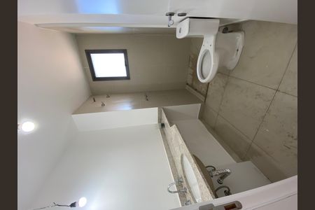 Apartamento à venda com 159m², 3 quartos e 2 vagas Apartamento à venda com 159m², 3 quartos e 2 vagasQuarto 3 / Banheiro