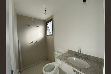 Apartamento à venda com 159m², 3 quartos e 2 vagas Apartamento à venda com 159m², 3 quartos e 2 vagasQuarto 1 / Banheiro