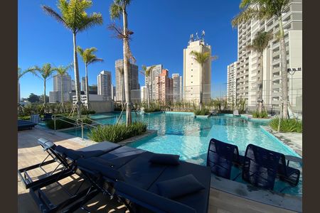 Apartamento à venda com 159m², 3 quartos e 2 vagas Apartamento à venda com 159m², 3 quartos e 2 vagasÁrea Comum