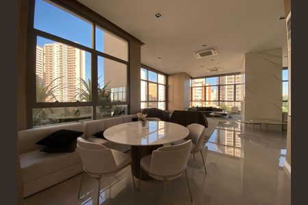 Apartamento à venda com 159m², 3 quartos e 2 vagas Apartamento à venda com 159m², 3 quartos e 2 vagasÁrea Comum
