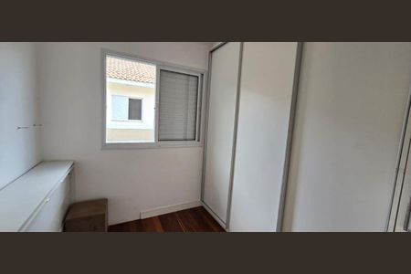 Casa de Condomínio para alugar com 3 quartos, 95m² em Jardim Umuarama, São Paulo