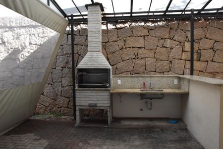 Área comum - Churrasqueira de apartamento para alugar com 2 quartos, 60m² em Medeiros, Jundiaí