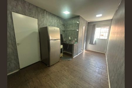 Cozinha de kitnet/studio para alugar com 1 quarto, 25m² em Quintino Bocaiúva, Rio de Janeiro