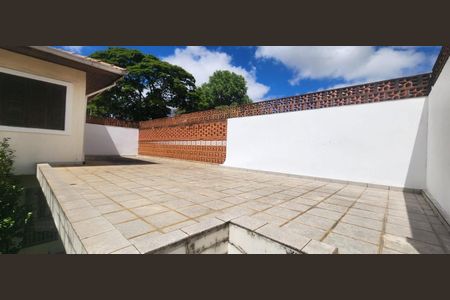 Casa à venda com 250m², 4 quartos e 4 vagas