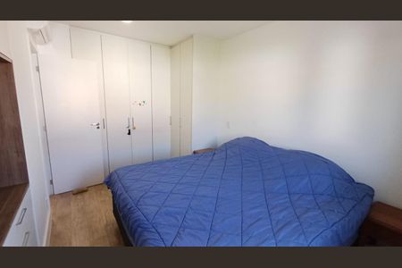 Casa de condomínio à venda com 95m², 3 quartos e 2 vagas