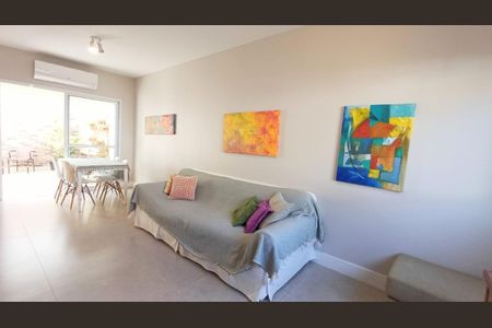 Casa de Condomínio à venda com 3 quartos, 95m² em Jardim Umuarama, São Paulo