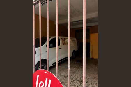 Casa para alugar com 220m², 3 quartos e 4 vagasFachada