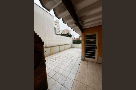 Casa para alugar com 220m², 3 quartos e 4 vagasTerraço
