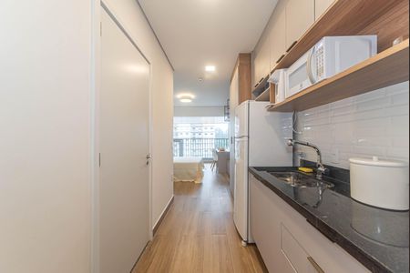 Cozinha de kitnet/studio à venda com 1 quarto, 34m² em Santo Amaro, São Paulo