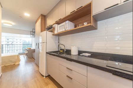 Cozinha de kitnet/studio à venda com 1 quarto, 34m² em Santo Amaro, São Paulo