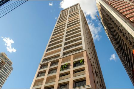 Apartamento à venda com 44m², 1 quarto e 1 vagaFachada do Prédio