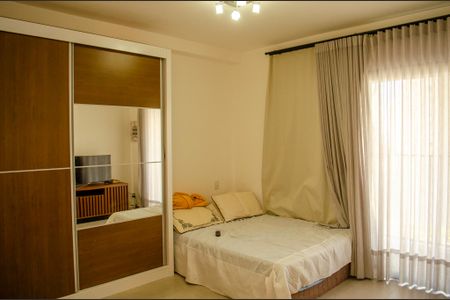 Apartamento à venda com 44m², 1 quarto e 1 vagaQuarto