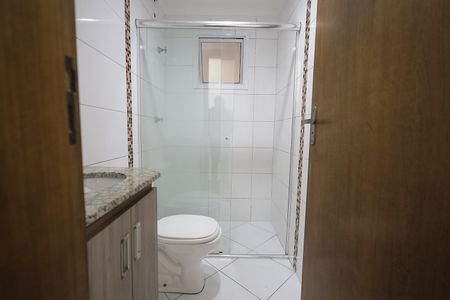 Apartamento à venda com 64m², 2 quartos e 1 vaga Apartamento à venda com 64m², 2 quartos e 1 vagaBanheiro