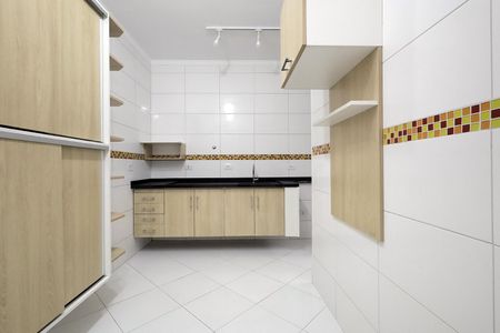 Apartamento à venda com 64m², 2 quartos e 1 vaga Apartamento à venda com 64m², 2 quartos e 1 vagaCozinha