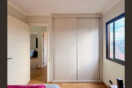 Apartamento à venda com 87m², 3 quartos e 2 vagas Apartamento à venda com 87m², 3 quartos e 2 vagasQuarto 2