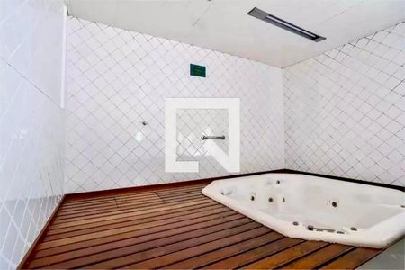 Apartamento à venda com 87m², 3 quartos e 2 vagas Apartamento à venda com 87m², 3 quartos e 2 vagasJacuzzi