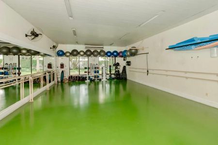 Apartamento à venda com 87m², 3 quartos e 2 vagas Apartamento à venda com 87m², 3 quartos e 2 vagasAcademia