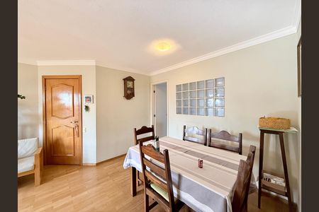 Apartamento à venda com 87m², 3 quartos e 2 vagas Apartamento à venda com 87m², 3 quartos e 2 vagasSala