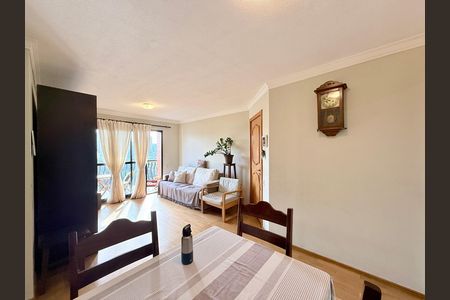Apartamento à venda com 87m², 3 quartos e 2 vagas Apartamento à venda com 87m², 3 quartos e 2 vagasSala