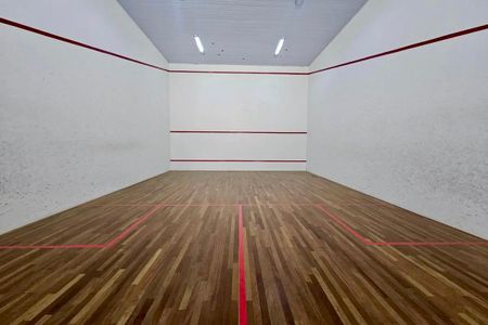 Apartamento à venda com 87m², 3 quartos e 2 vagas Apartamento à venda com 87m², 3 quartos e 2 vagasQuadra