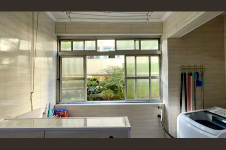Apartamento à venda com 3 quartos, 70m² em Pinheiros, São Paulo