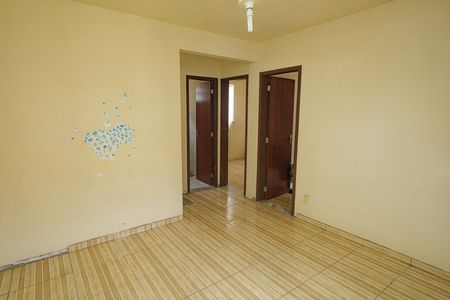 Sala de apartamento para alugar com 2 quartos, 49m² em Santa Cruz, Rio de Janeiro