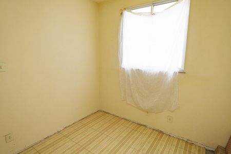 Sala de apartamento para alugar com 2 quartos, 49m² em Santa Cruz, Rio de Janeiro