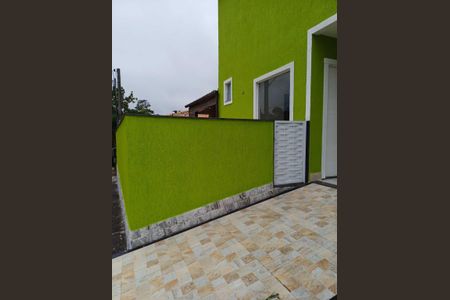 Casa de condomínio para alugar com 160m², 3 quartos e 6 vagasFachada