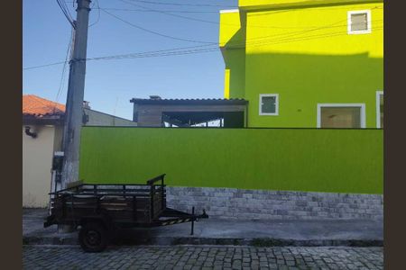 Casa de condomínio para alugar com 160m², 3 quartos e 6 vagasFachada