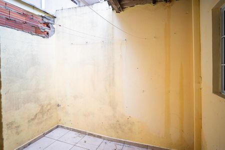 Casa para alugar com 60m², 1 quarto e sem vagaQuintal