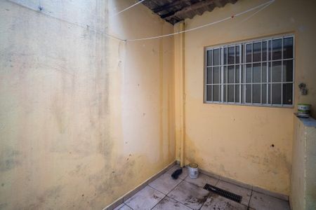 Casa para alugar com 60m², 1 quarto e sem vagaQuintal