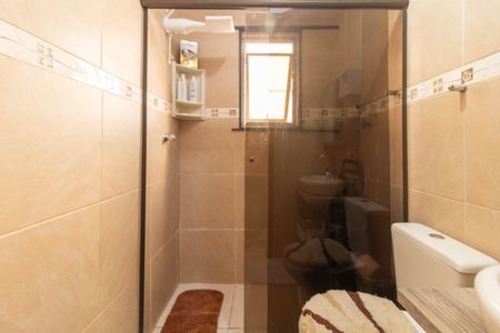 Banheiro de apartamento para alugar com 1 quarto, 40m² em Menino Deus, Porto Alegre