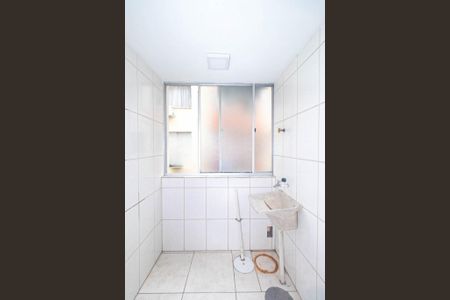 Apartamento para alugar com 62m², 2 quartos e sem vagaBanheiro