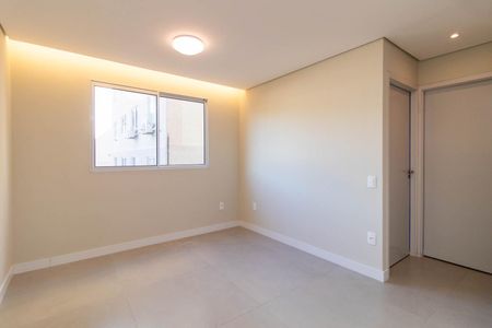 Sala de apartamento para alugar com 2 quartos, 45m² em Santa Tereza, Porto Alegre