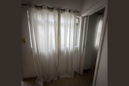 Sala de casa para alugar com 2 quartos, 37m² em Vila Tupi, Praia Grande